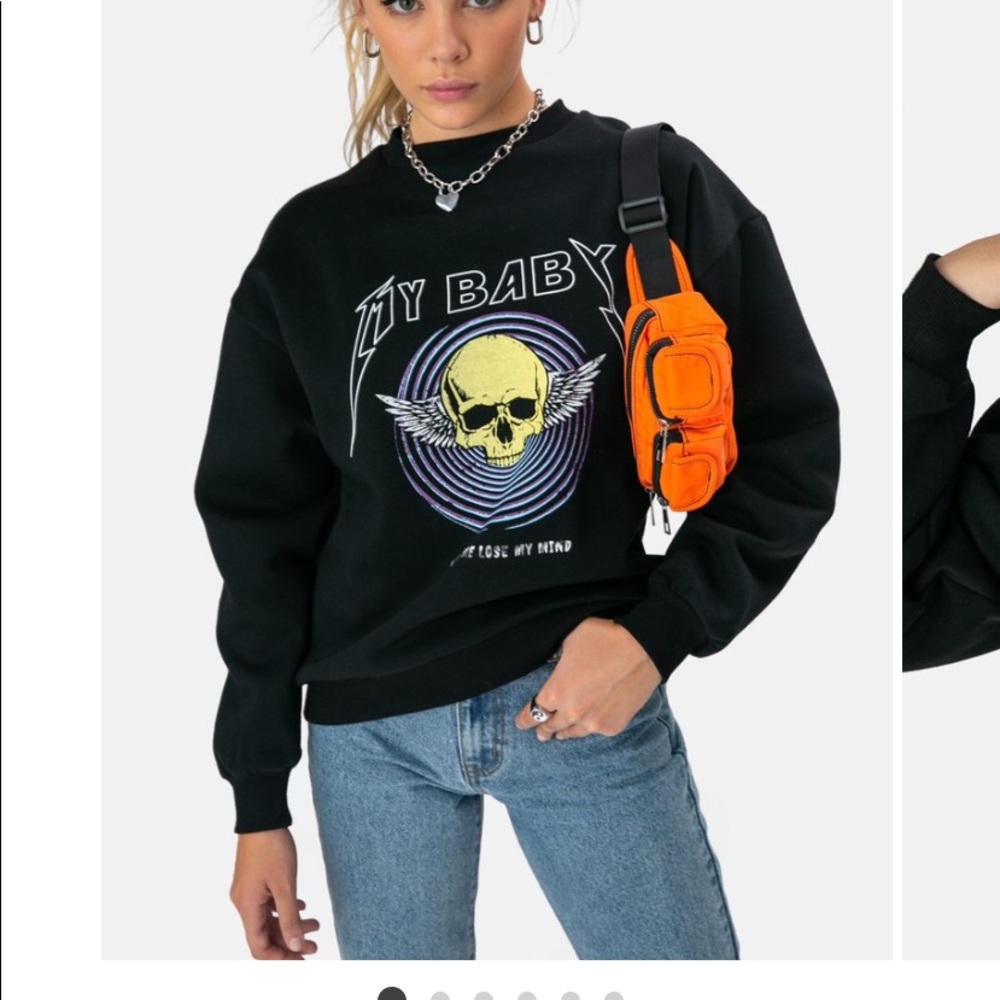 Adika Crewneck